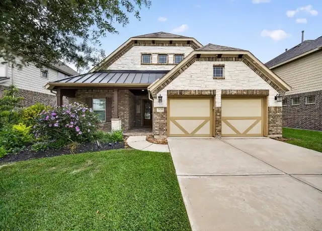 Residential exterior - house washing and soft washing service